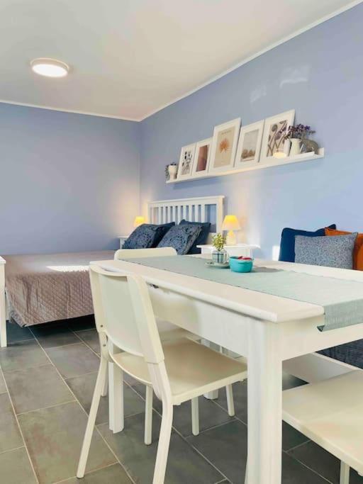 Cozy, Newly Renovated Apartment In Gavrio. Exterior foto